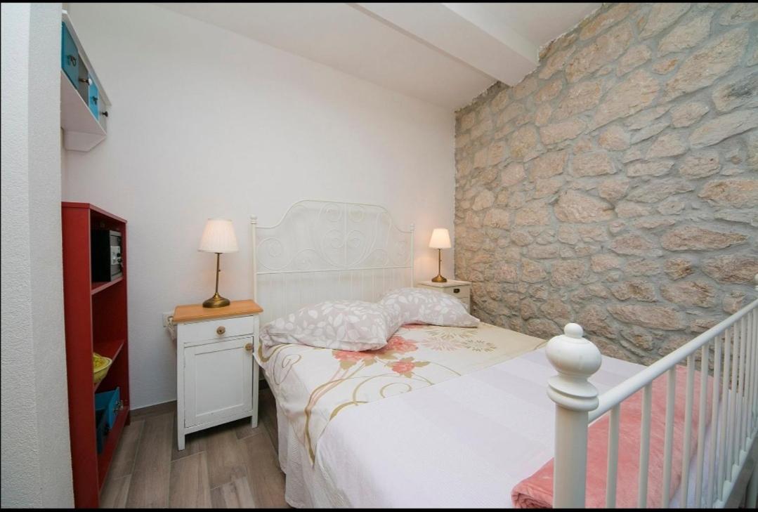 Appartamento Mala Cele Podgora Esterno foto